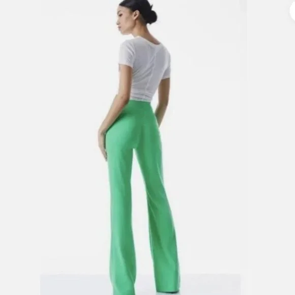 ALICE + OLIVIA Garden Green Flare Pants 10 High Waist Statement Designer Luxe - Picture 2 of 9